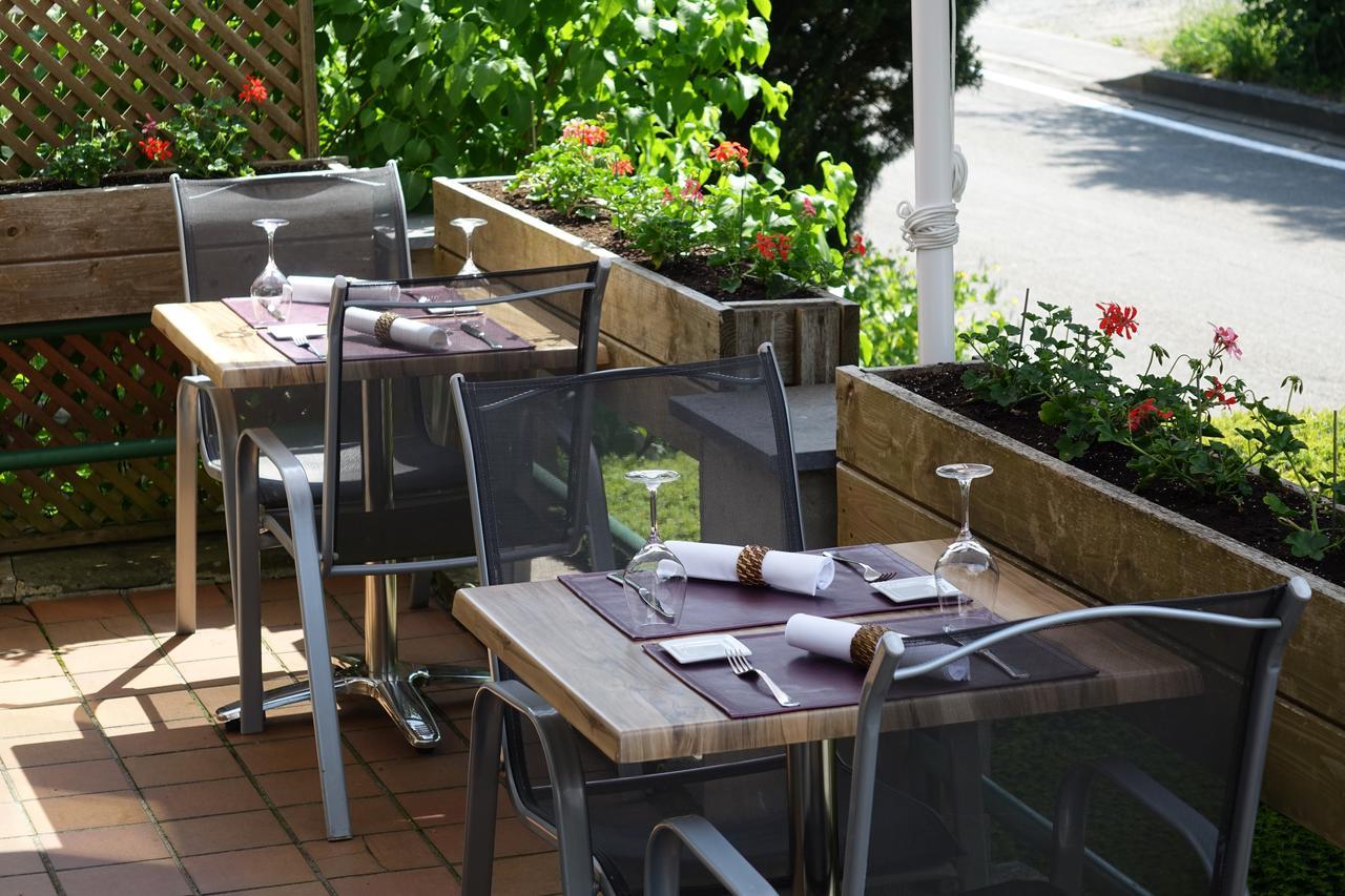 Logis L'Ermitage, Bistrot Des Saveurs Houffalize Exterior photo